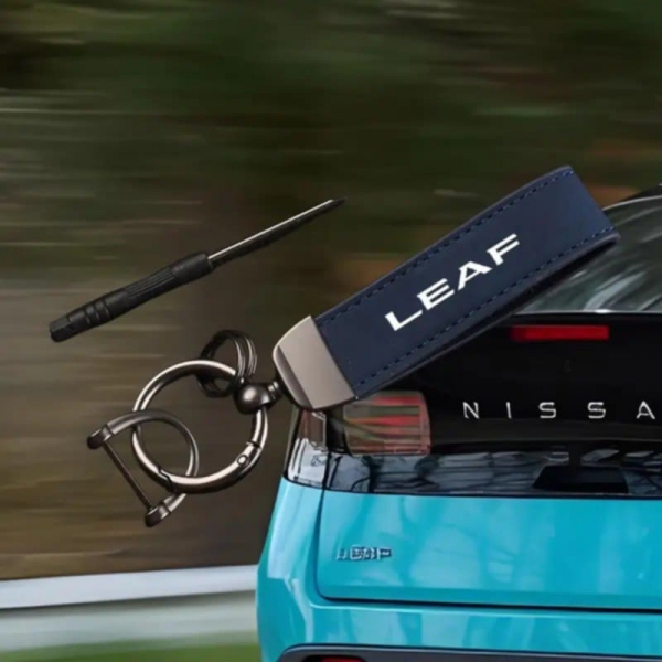 Луксозен ключодържател за Nissan Leaf