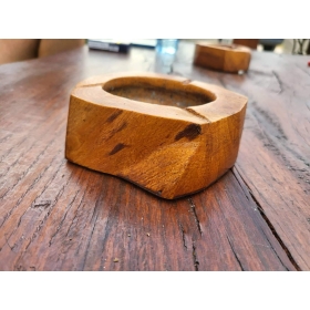 Дървен пепелник, ръчно изработен