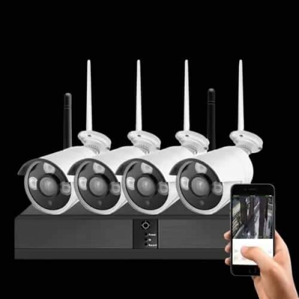 Видеонаблюдение с 4 безжични камери и NVR устройство