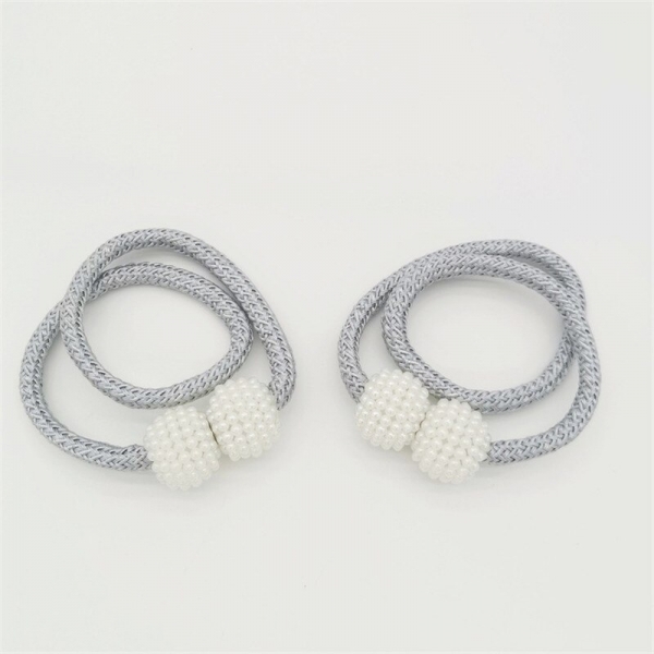 Магнитна връзка за пердета