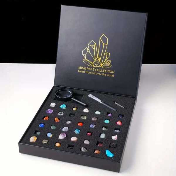 Комплект от 43 минерали и полускъпоценни камъни