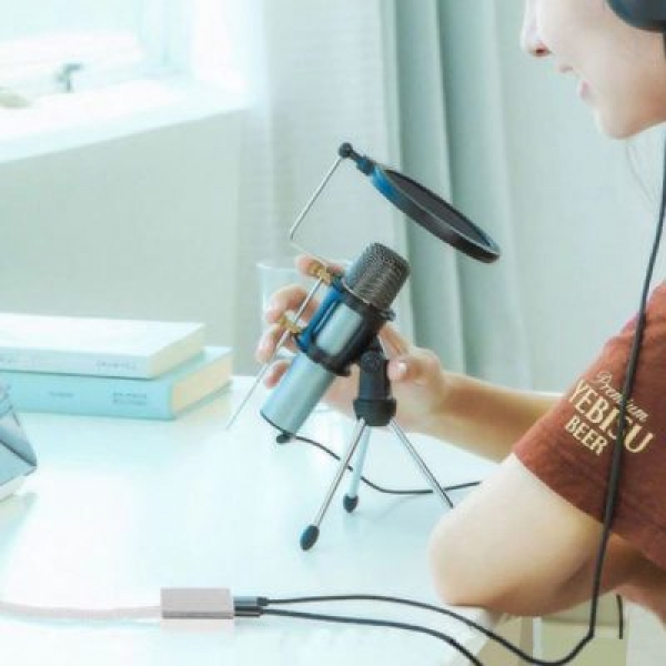 Външна USB звукова карта YQ-6 