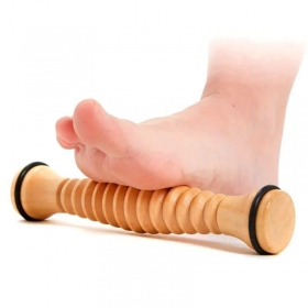 Дървен масажор за стъпала