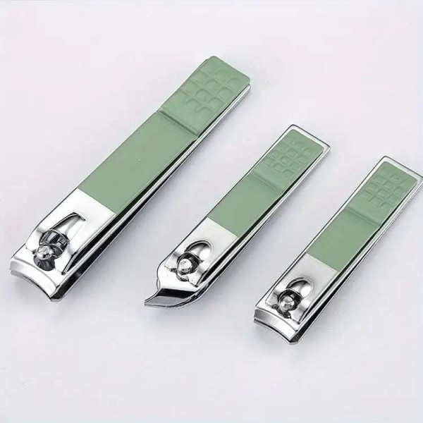 Комплект за Маникюр и Педикюр - 16 части