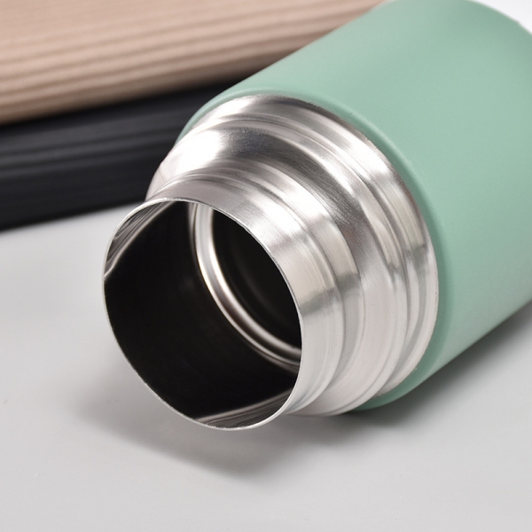 Комплект термос с 3 чаши